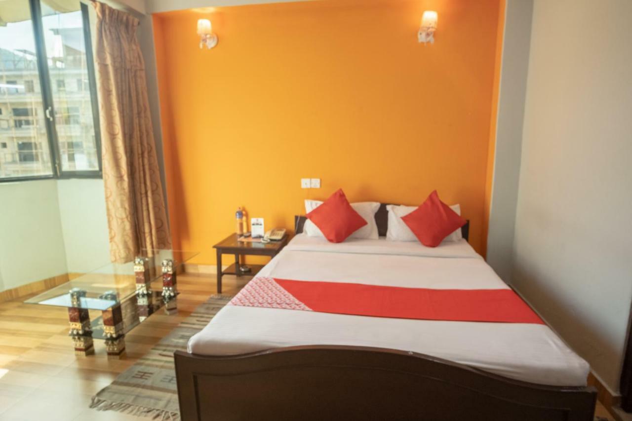 Hotel Dream Inn Pokhara Bagian luar foto